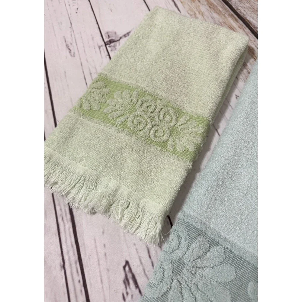 Vtg Cannon Monticello Santa Cruz Bath & Hand Towel Sculpted Fringe Greens